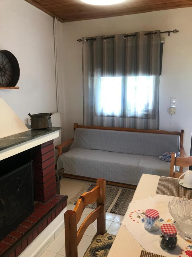 Gourgiana Apartments 안드리차이나 외부 사진