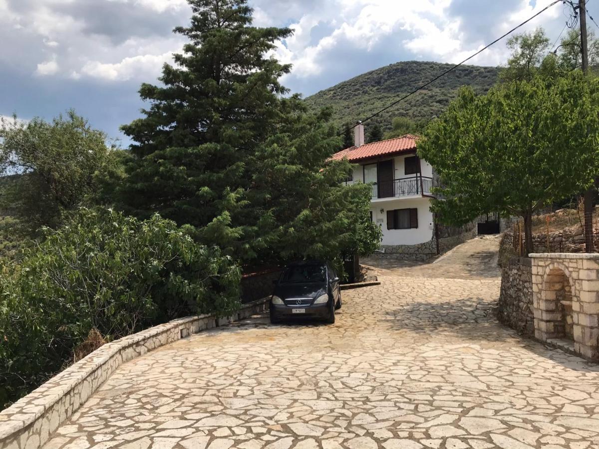 Gourgiana Apartments 안드리차이나 외부 사진